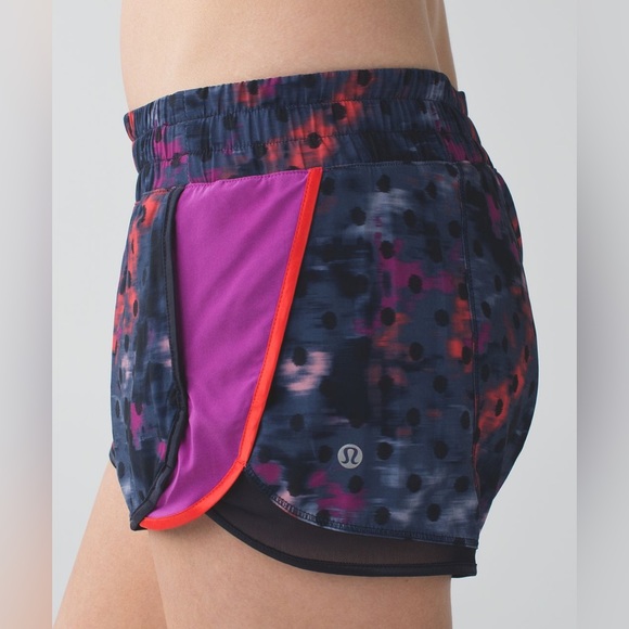 Lululemon Super Squad Short - Picture 3 of 7